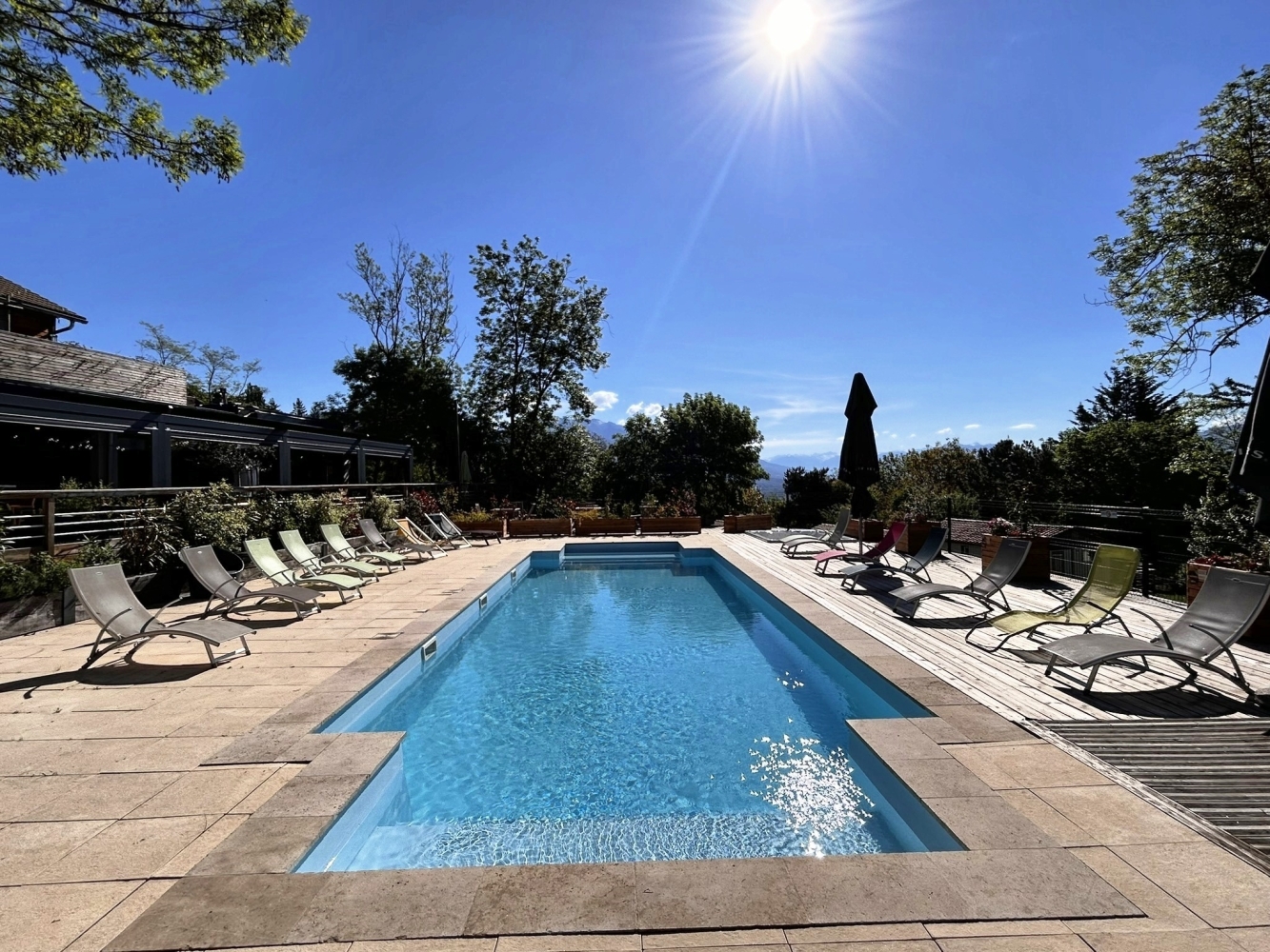 The swimming season continues at Domaine Napoléon!